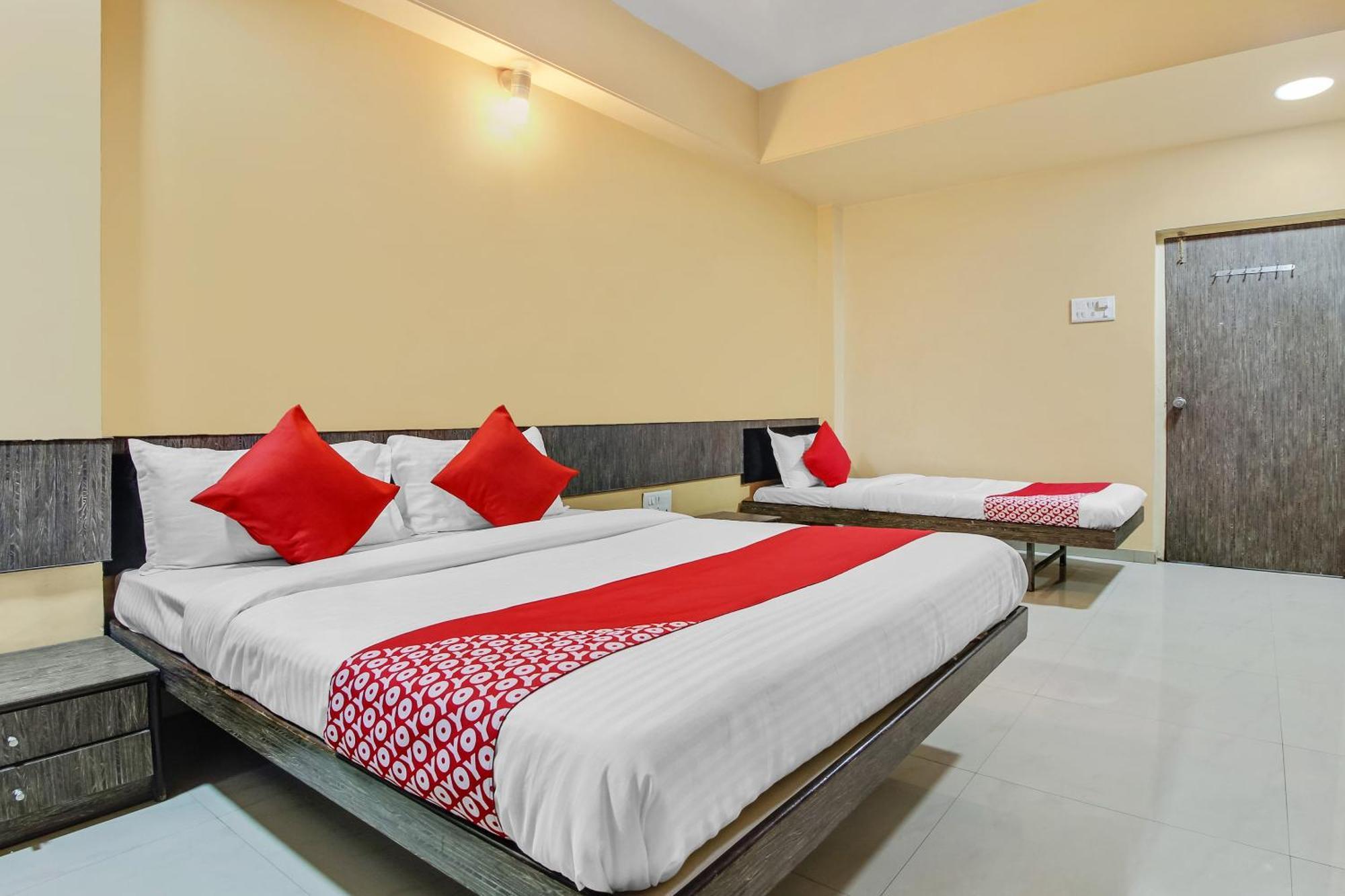 Hotel O Priyanka Residency Solapur Εξωτερικό φωτογραφία