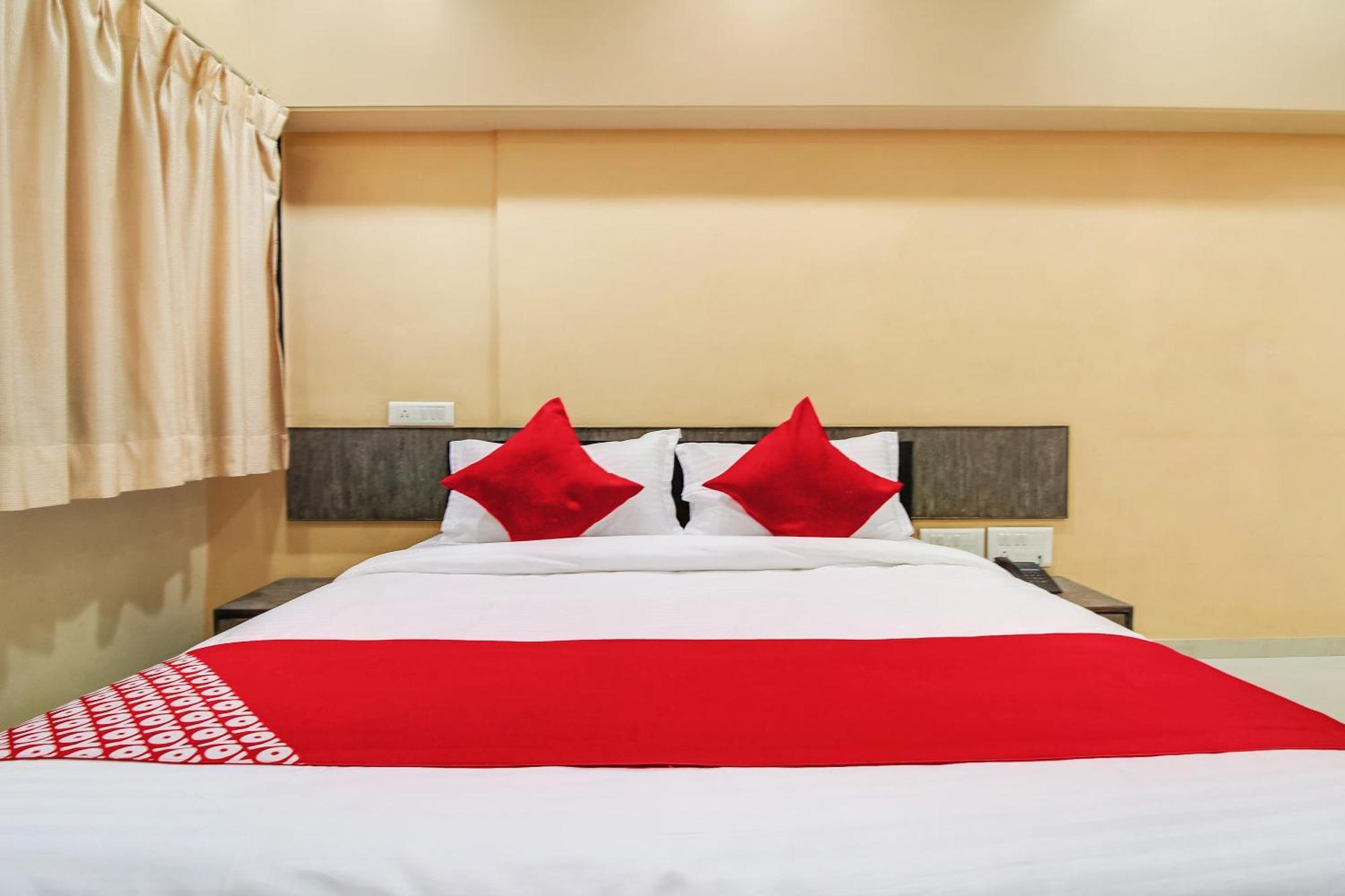 Hotel O Priyanka Residency Solapur Εξωτερικό φωτογραφία